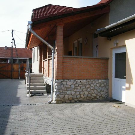Pal Utcai Apartman Miskolc Dış mekan fotoğraf
