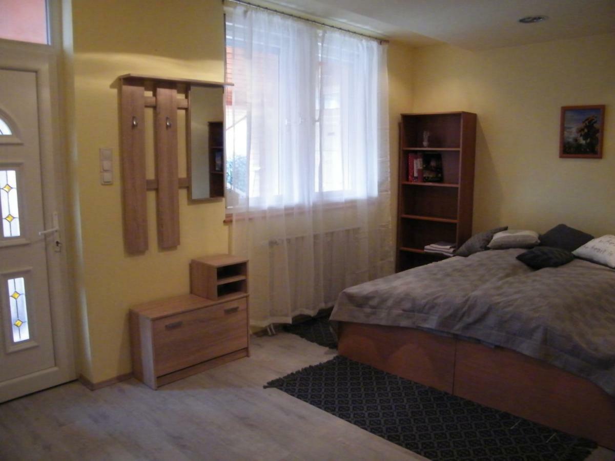 Pal Utcai Apartman Miskolc Dış mekan fotoğraf